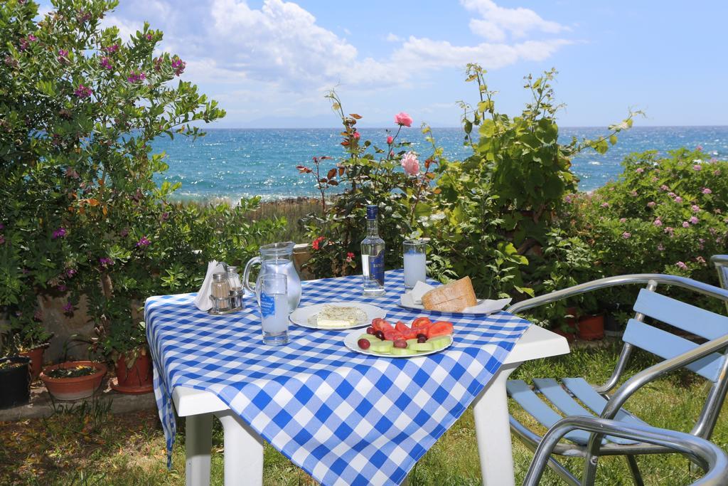 Akrogiali Hotel 플로마리언 외부 사진