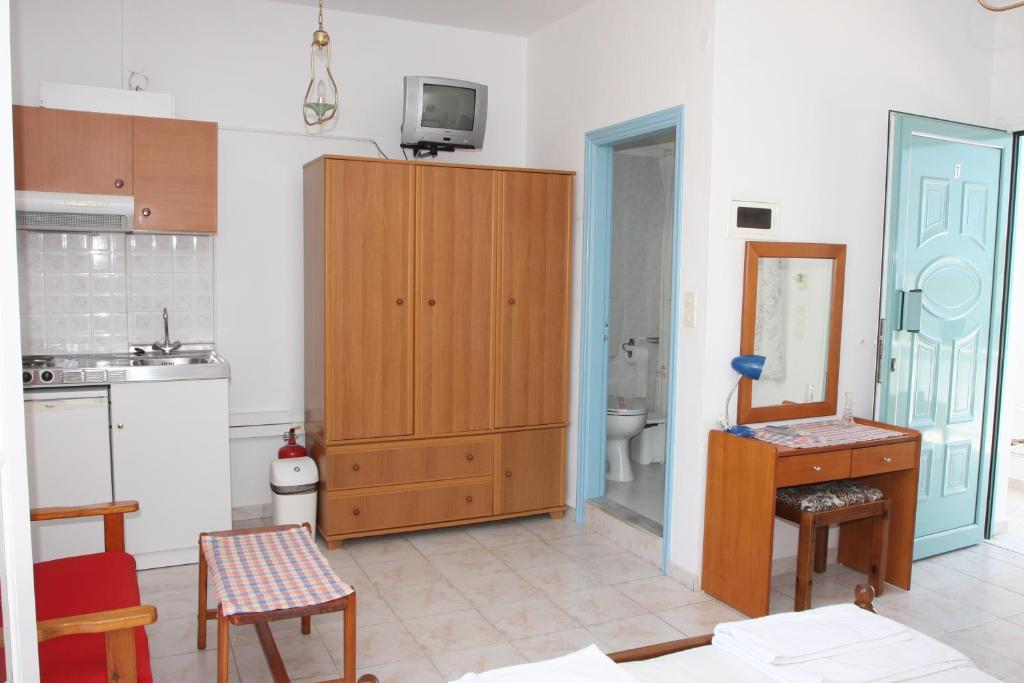 Akrogiali Hotel 플로마리언 외부 사진